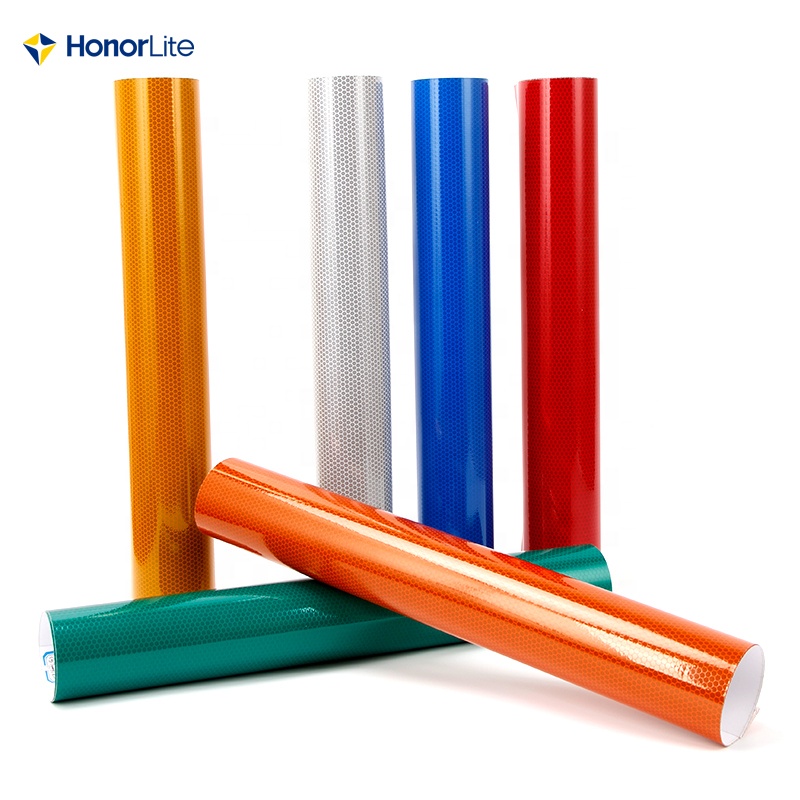 高強(qiáng)級反光膜.jpg 高強(qiáng)級反光膜.jpg